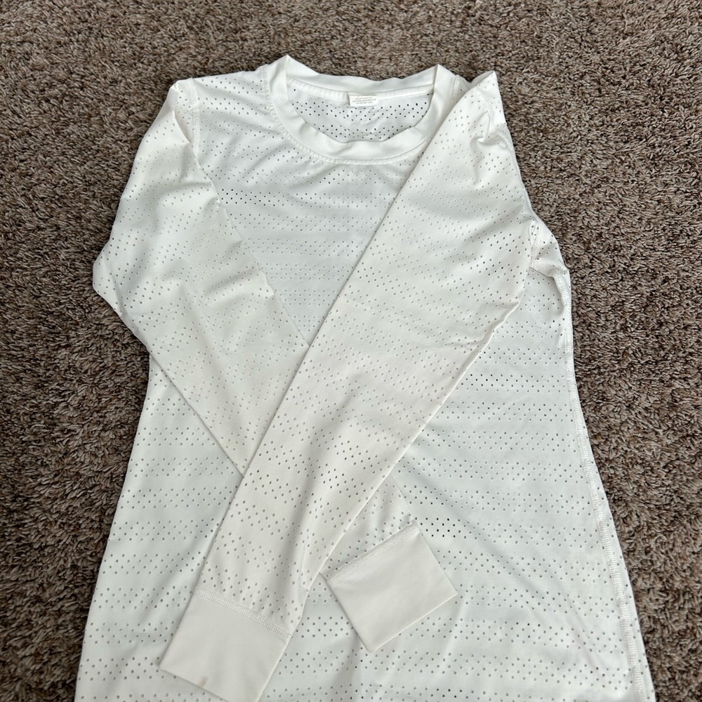 Women's long sleeve athletic top